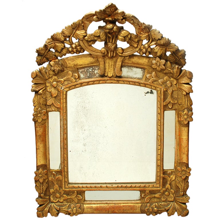 18th Century Italian Baroque Giltwood Mirror For Sale