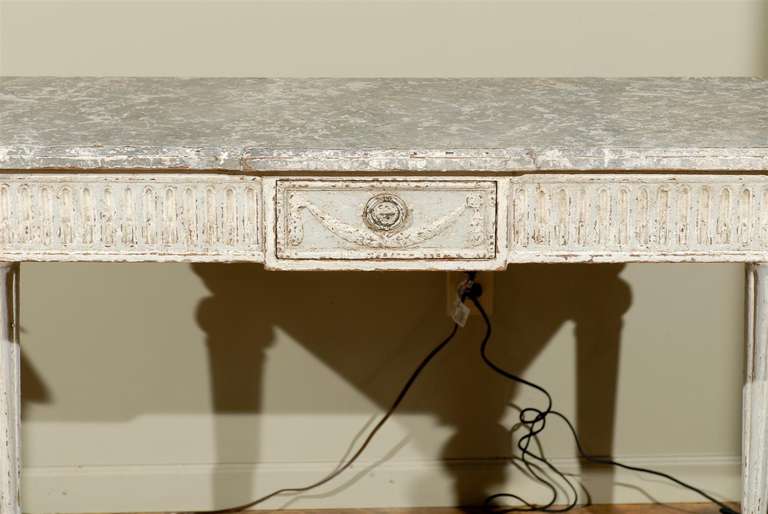 Pair of pale gray painted classical Louis XVI style consoles. For Sale 1