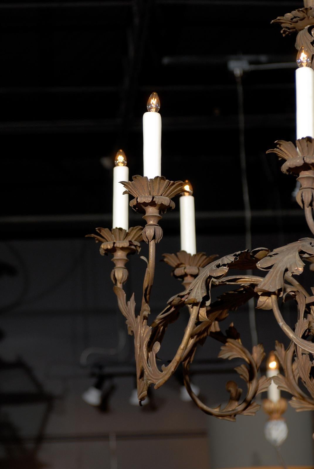 Italian 1890s Wrought Iron Eight-Light Chandelier with Scrolling Acanthus Leaves In Excellent Condition For Sale In Atlanta, GA