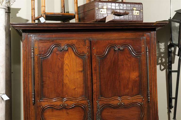 Early 19th Century French Oak Armoire 1