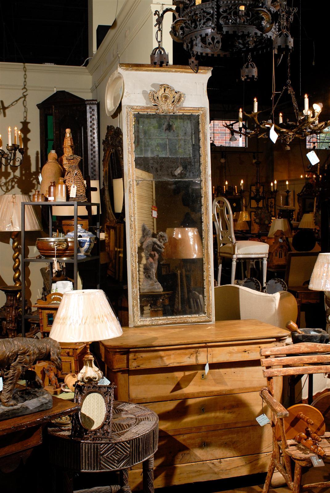 Early 18th Century French Giltwood and Paint Decorated Trumeau Mirror In Excellent Condition In Atlanta, GA