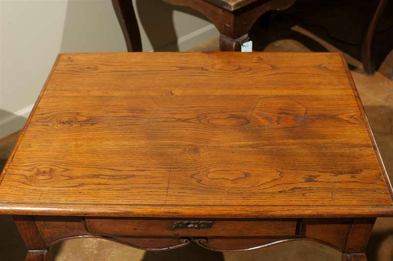 19th Century French Walnut Table For Sale 5