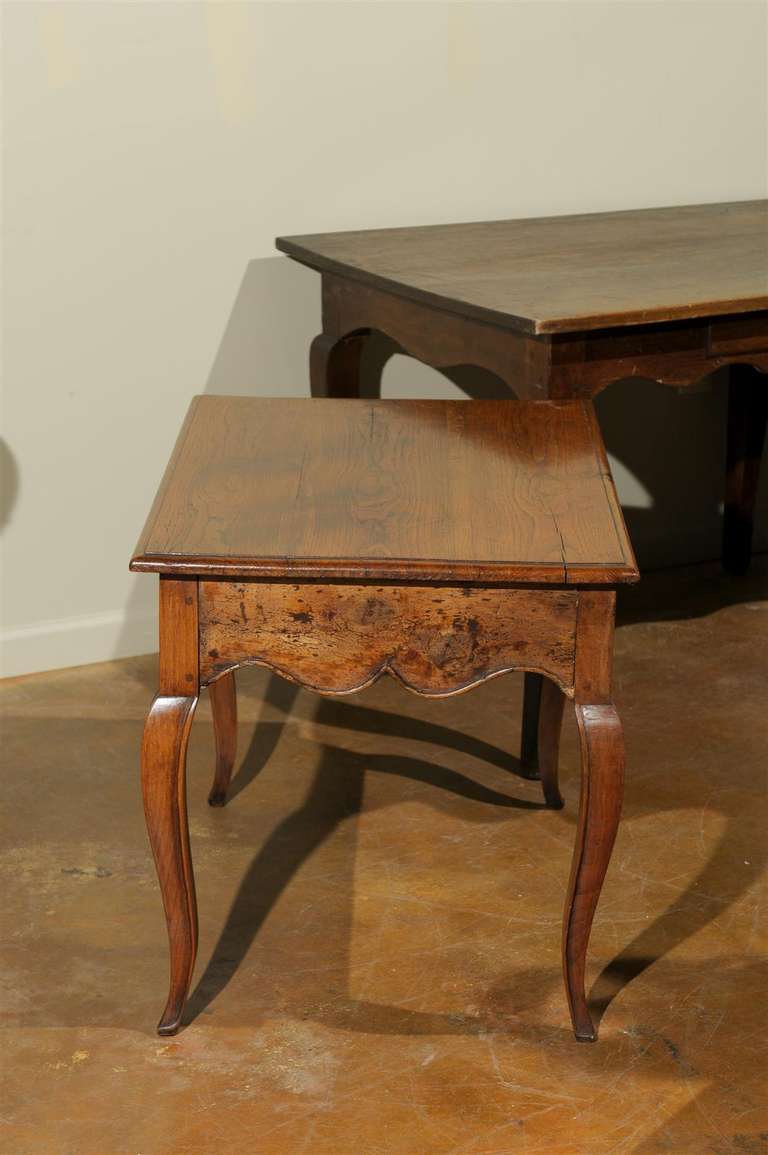 19th Century French Walnut Table For Sale 6