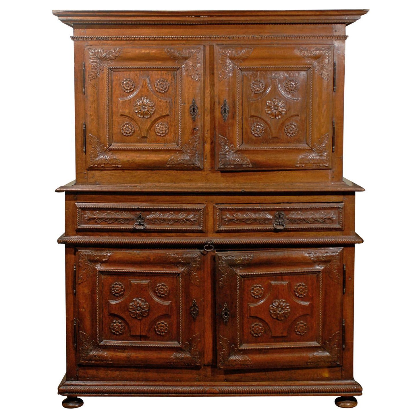 Early 17th Century French Walnut Buffet à Deux Corps