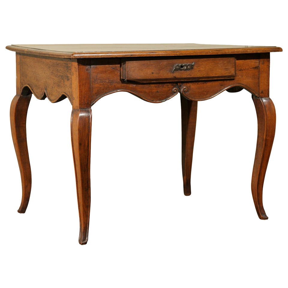 19th Century French Walnut Table For Sale