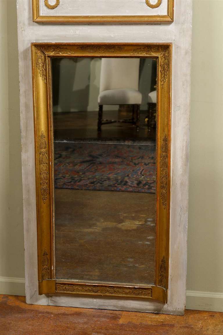French Painted and Gilded Mirror For Sale 1
