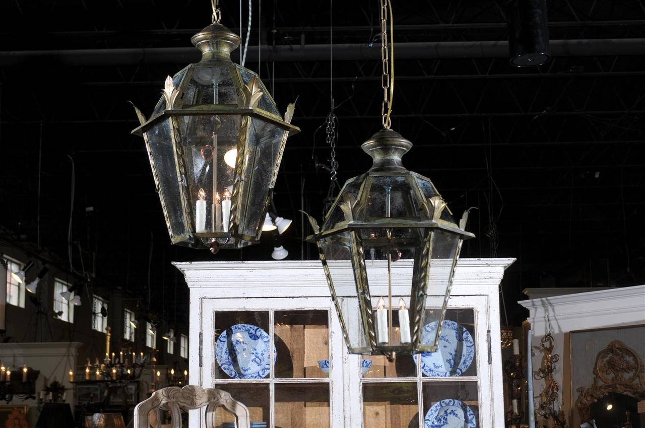 Vintage Italian Three-Light Iron Hexagonal Hanging Lantern 6