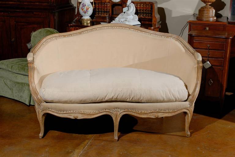 French Early 19th Century Louis XV Style Giltwood Upholstered Settee