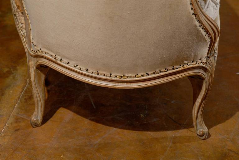 Early 19th Century Louis XV Style Giltwood Upholstered Settee 5