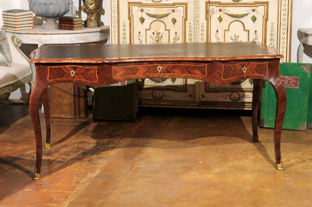 Late 19th Century Italian Mahogany Marquetry Inlaid Desk In Excellent Condition In Atlanta, GA