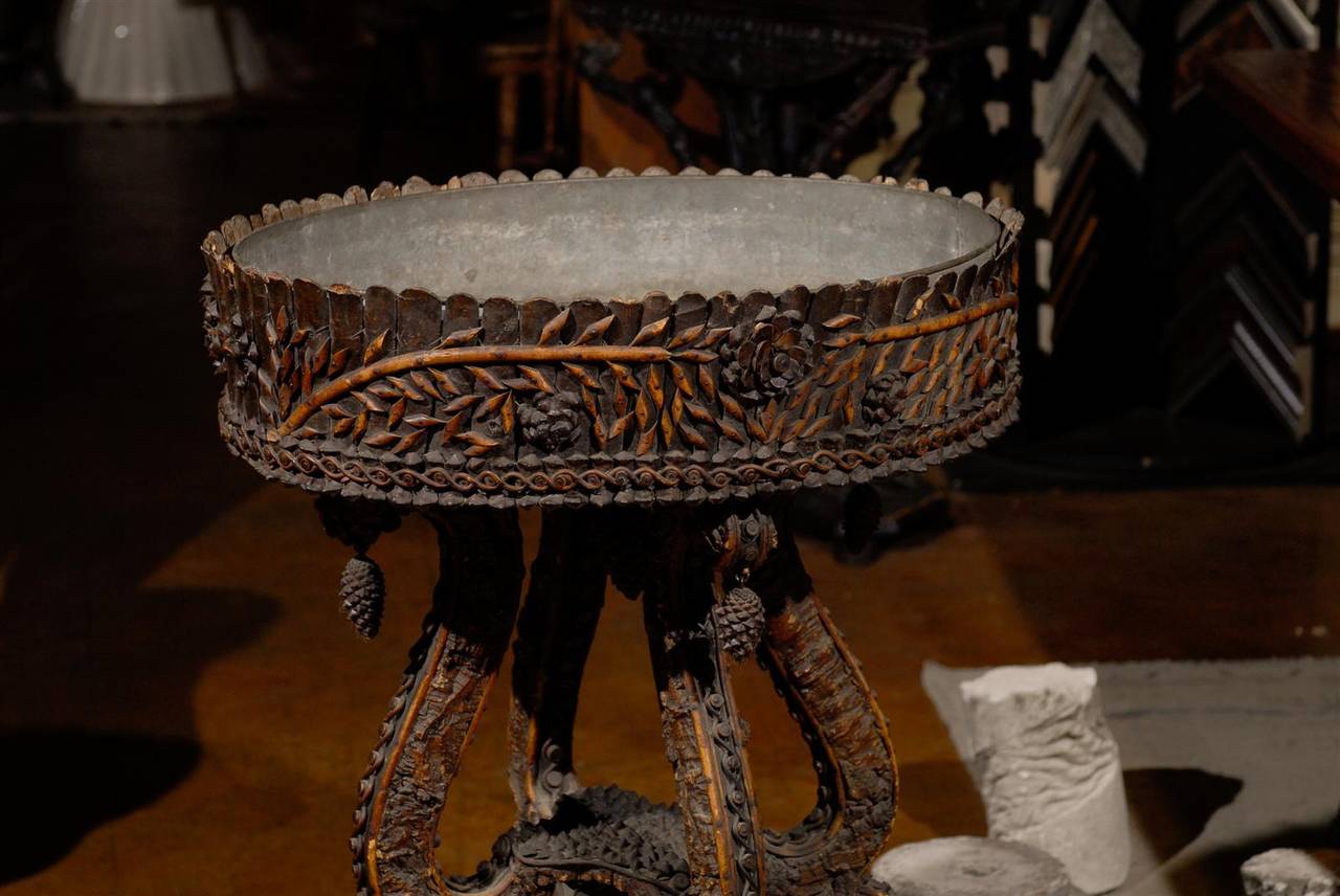 19th Century Black Forest Jardiniere For Sale 1