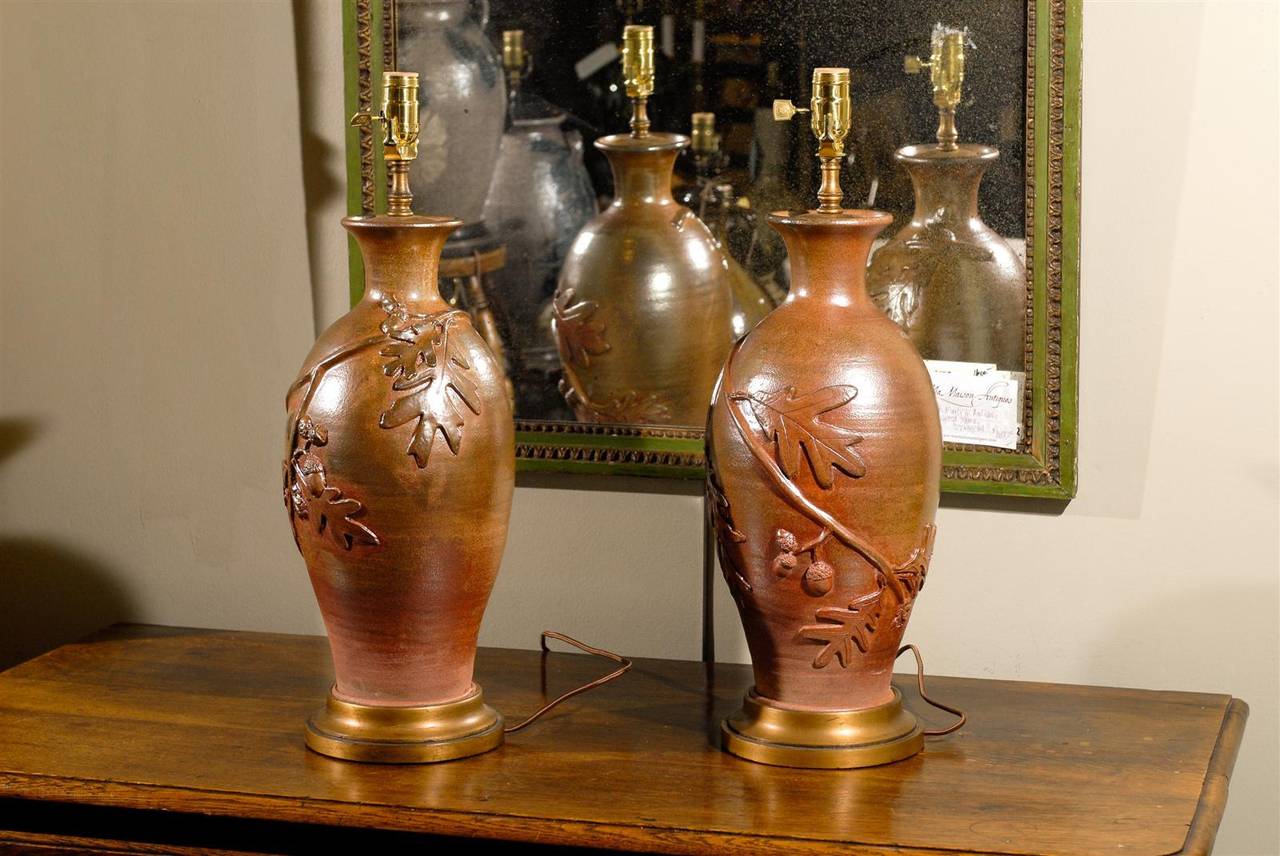 Pair of Contemporary Lustre Overglazed Ceramic Table Lamps with Oak Leaves In Excellent Condition In Atlanta, GA