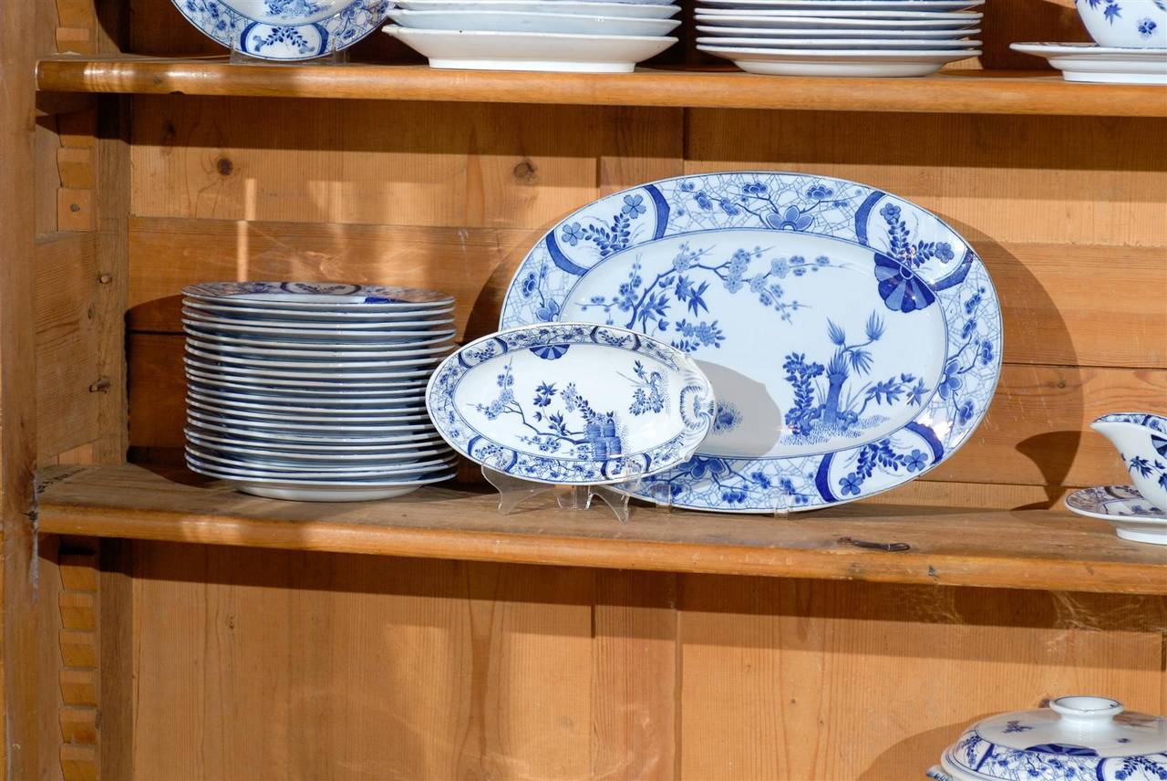 85-Piece Blue and White Japonisme Porcelain Dinnerware Designed by Claude Monet 4