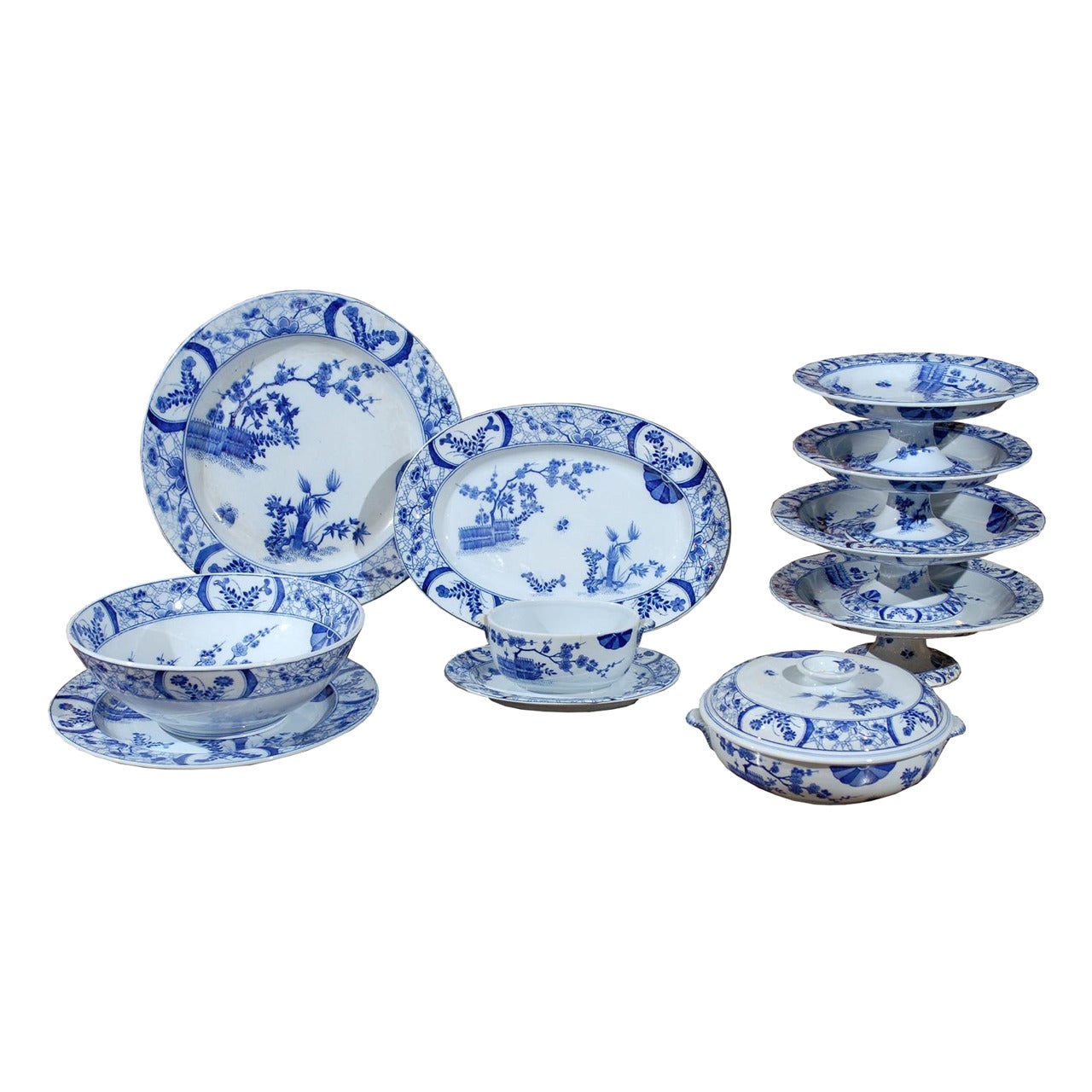 85-Piece Blue and White Japonisme Porcelain Dinnerware Designed by Claude Monet