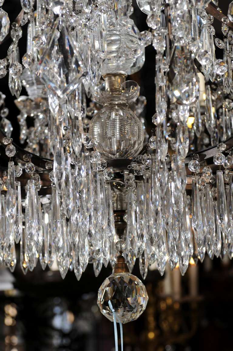 French Chandelier in Iron and Crystal 3
