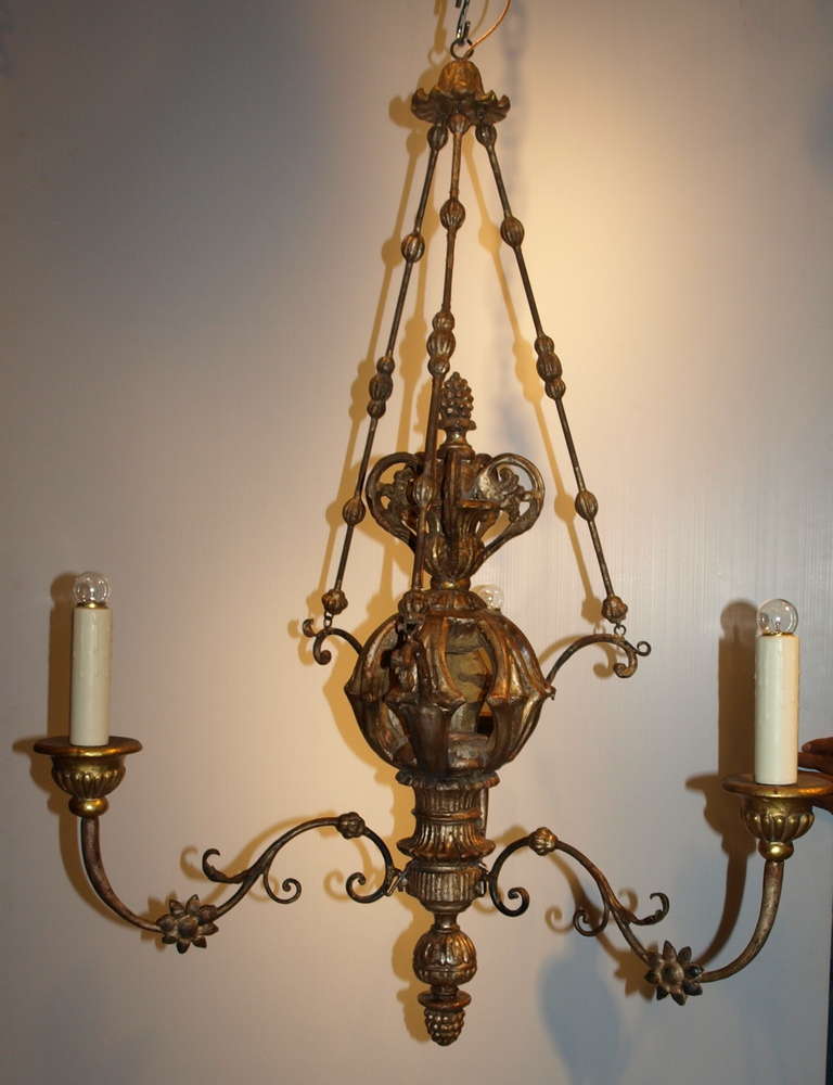 Antique Chandelier. 19th Century Italian Chandelier In Excellent Condition In Atlanta, GA