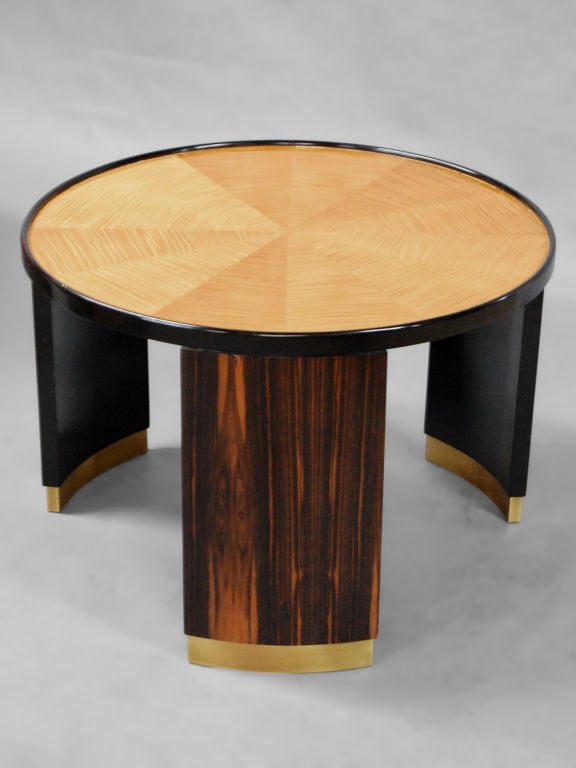 Round French Deco table by Mastercraft