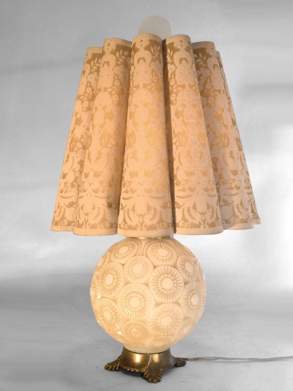 Art Deco Phoenix Glass American Art Deco Lamp with original shade