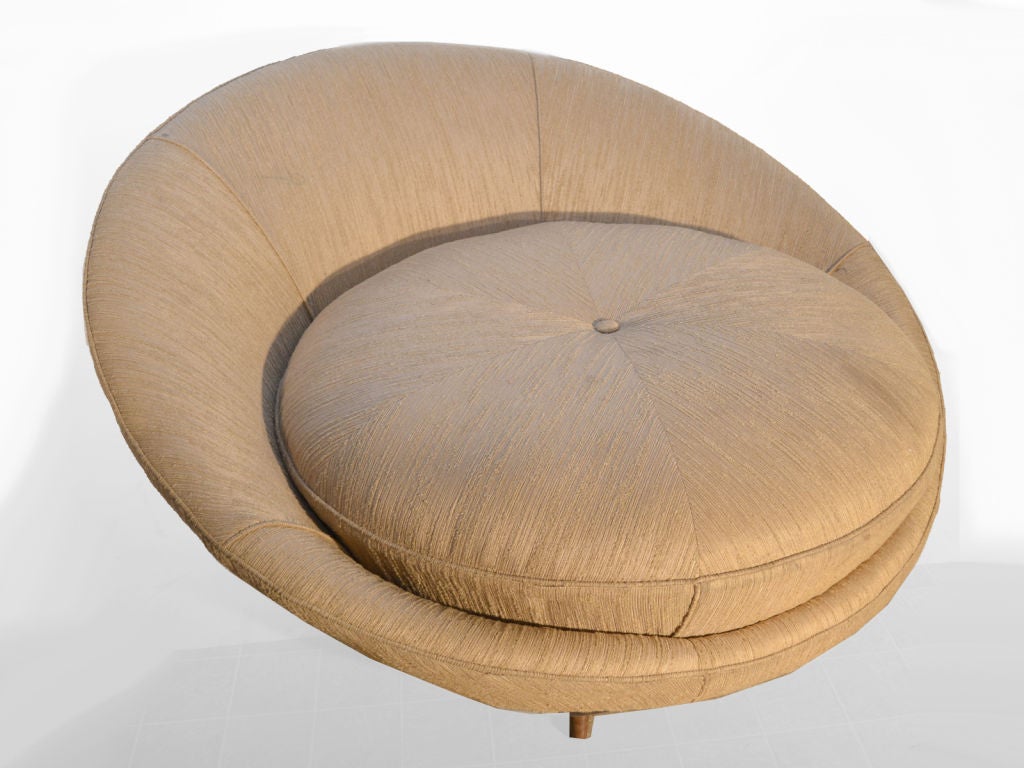 Large Milo Baughman Round Sofa / Lounge chair