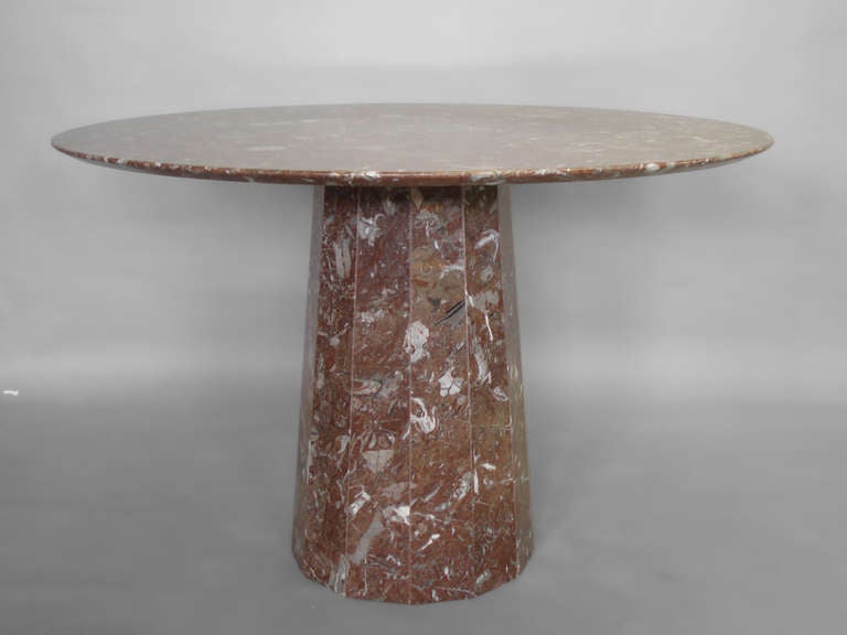 Italian Pedestal Marble Dining Table in the Style of Angelo Mangiarotti