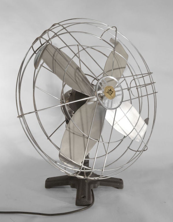 Robbins and Myers Art Deco Electric Fan - 2 speed table fan.