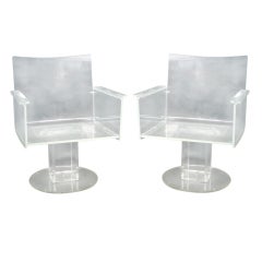 Pair of Lucite Lounge Chairs 10