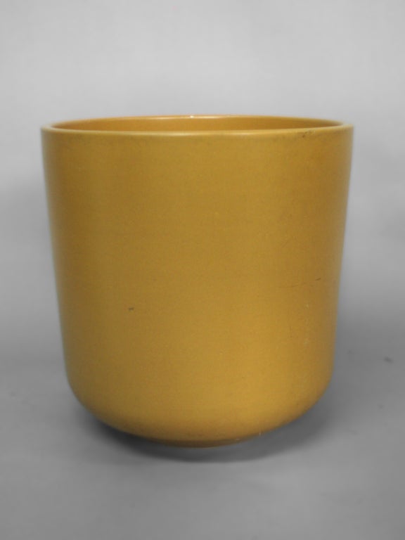 Large Mustard Color Planter Pot Attributed to Paul McCobb for Architectural Pottery