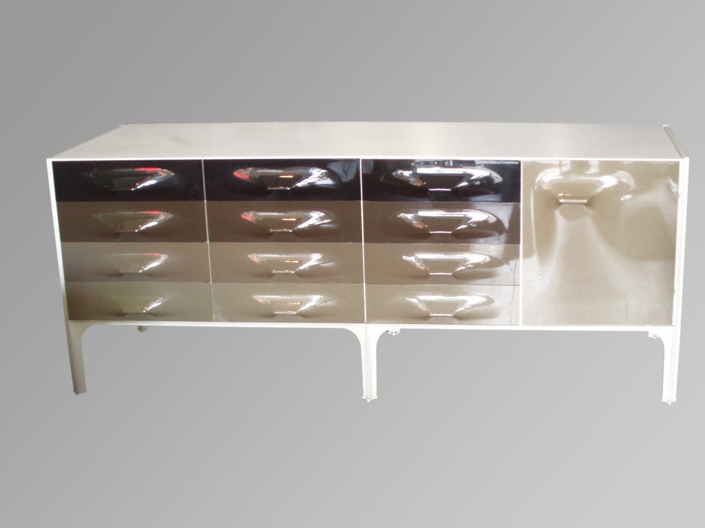 Large DF 2000 Acrylic Drawer Credenza by Raymond Loewy, DF 2000 for Doubinsky Freres