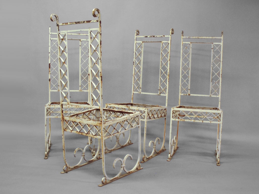 Neo-Classic Wrought Iron Outdoor Table and Chairs