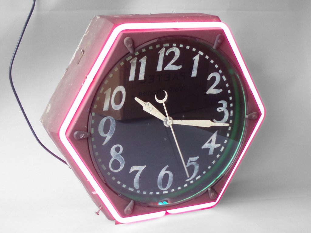 Early gas station hexagon neon clock.