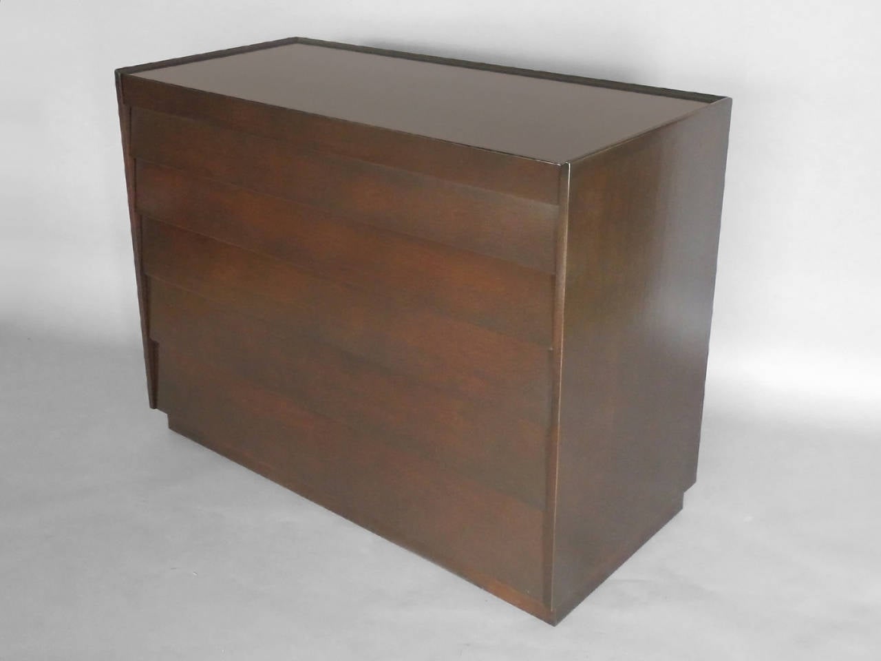 Edward Wormley for Dunbar Six Drawer Dresser . Nicely configured shallow to deep graduated drawers .