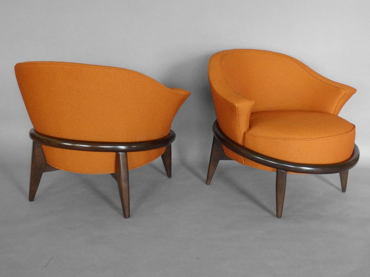 Mid-Century Modern Pair of Space Age Modernist Lounge Chairs