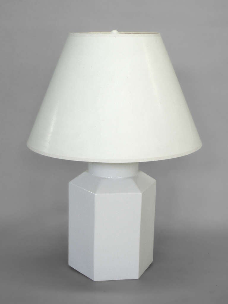 Mid-Century Modern Pair of White Hexagon Base Table Lamps