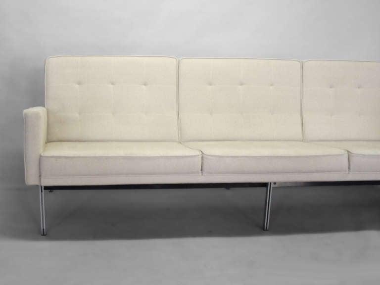 Brush Chrome Steel Parallel Bar Three Seat Couch by Florence Knoll In Good Condition In Ferndale, MI