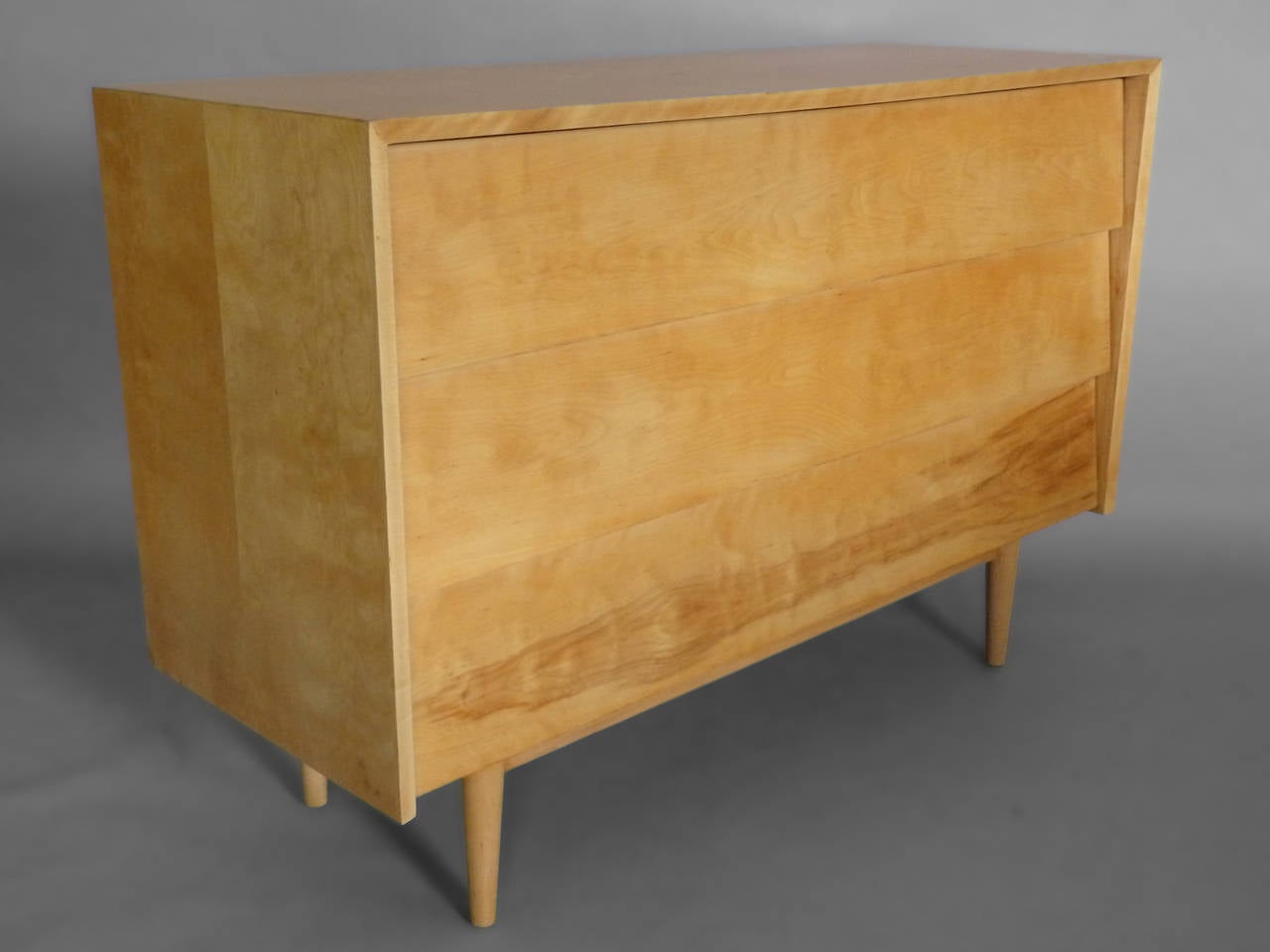 Mid-Century Modern Pair of Large Early Modernist Florence Knoll Chests for Knoll