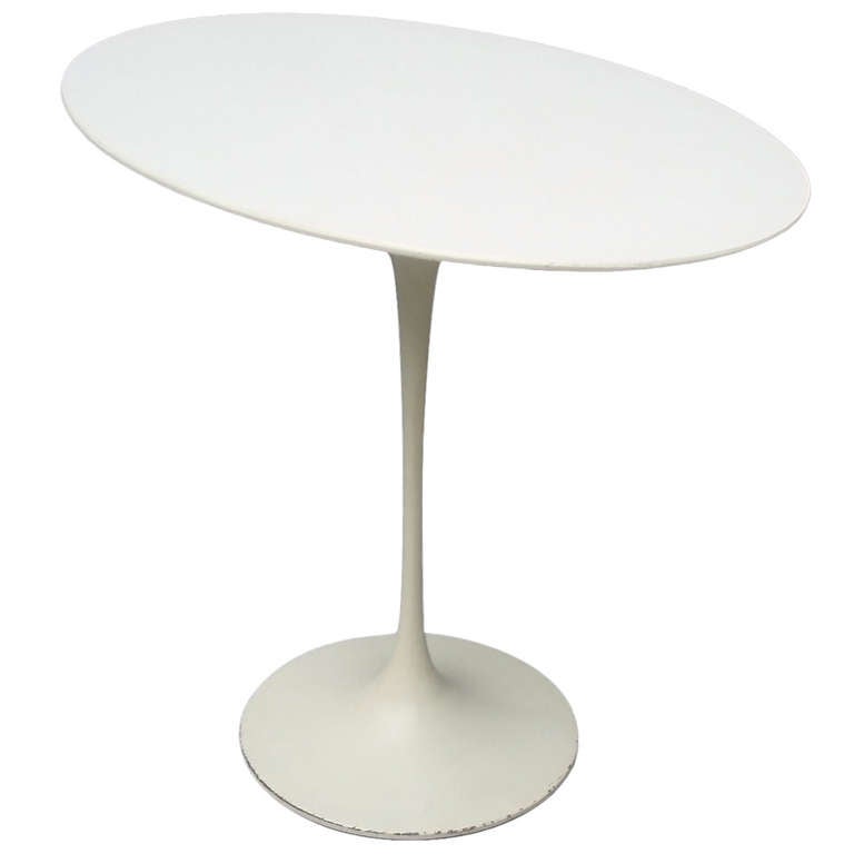 Tulip Table by Eero Saarinen for Knoll For Sale at 1stdibs