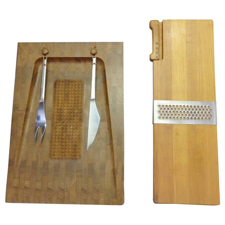 Danish Teak Cutting Board with Knife by Digsmed and Nissen at 1stDibs