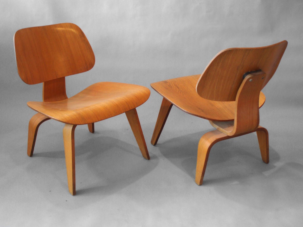 Ash Low Lounge Chairs (LCW) by Charles & Ray Eames Studio for Herman Miller