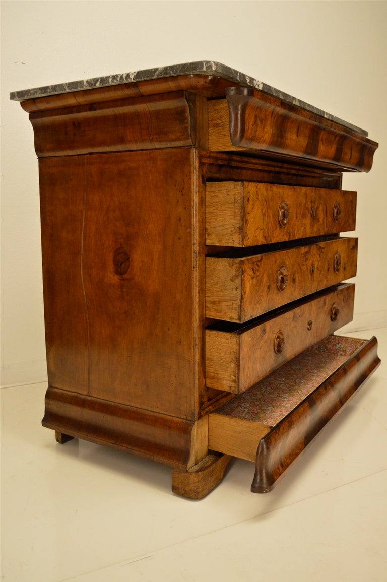 French 19th c. Louis Philippe Commode or Chest of Drawers In Good Condition In Winter Park, FL