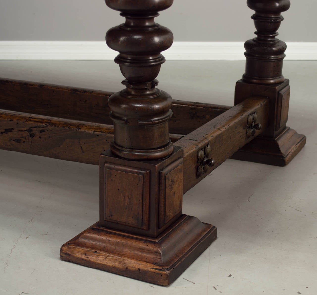 18th Century French Refractory or Monastery Table In Excellent Condition In Winter Park, FL