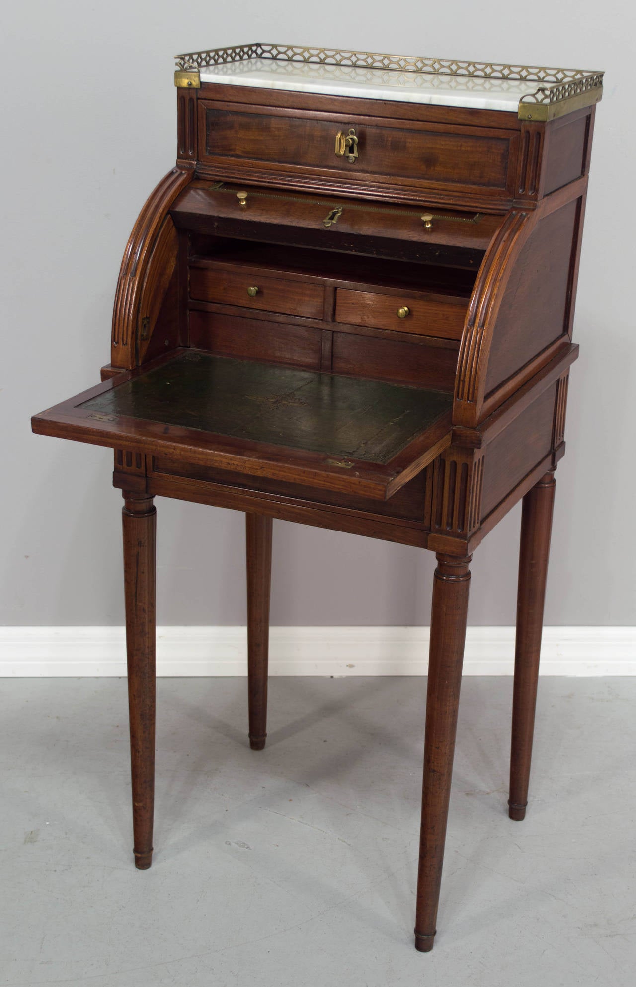 19th Century Louis XVI Style Desk In Excellent Condition In Winter Park, FL