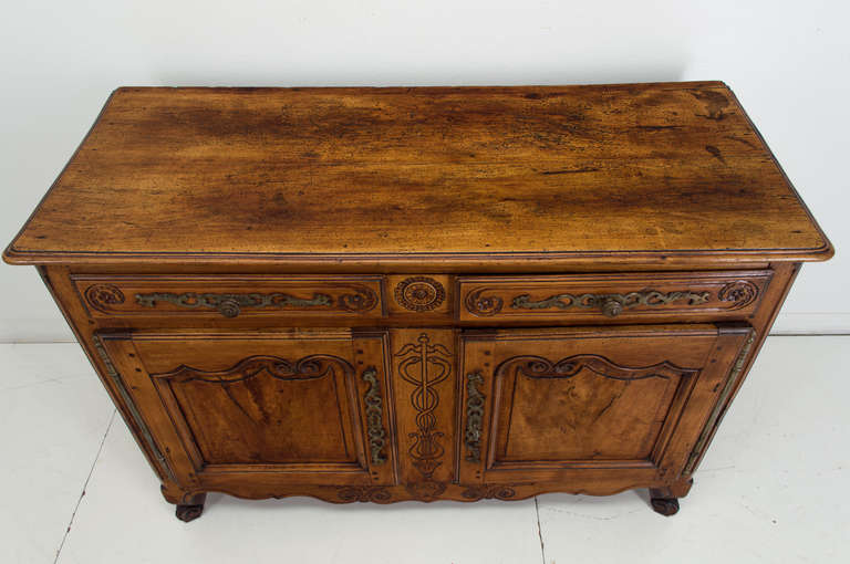 19th Century French Louis XV Style Buffet or Sideboard 7