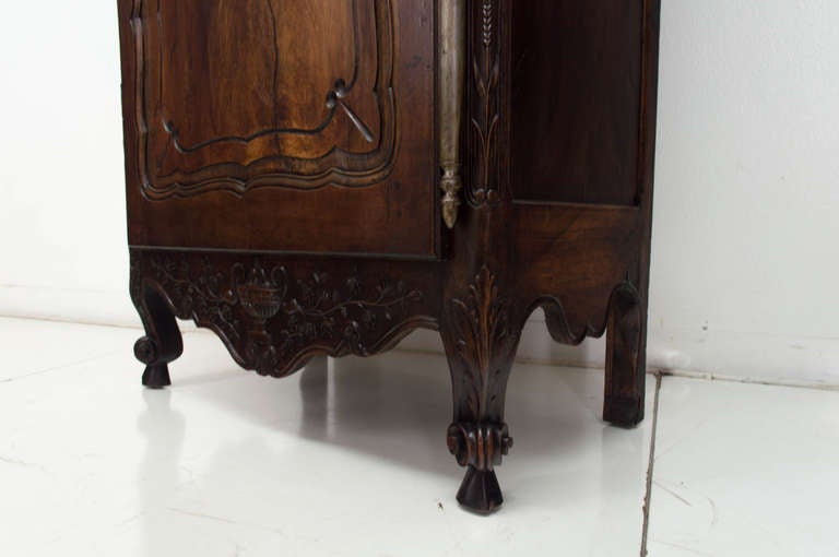 18th Century Louis XV Carved Bonnetiere or Armoire 5
