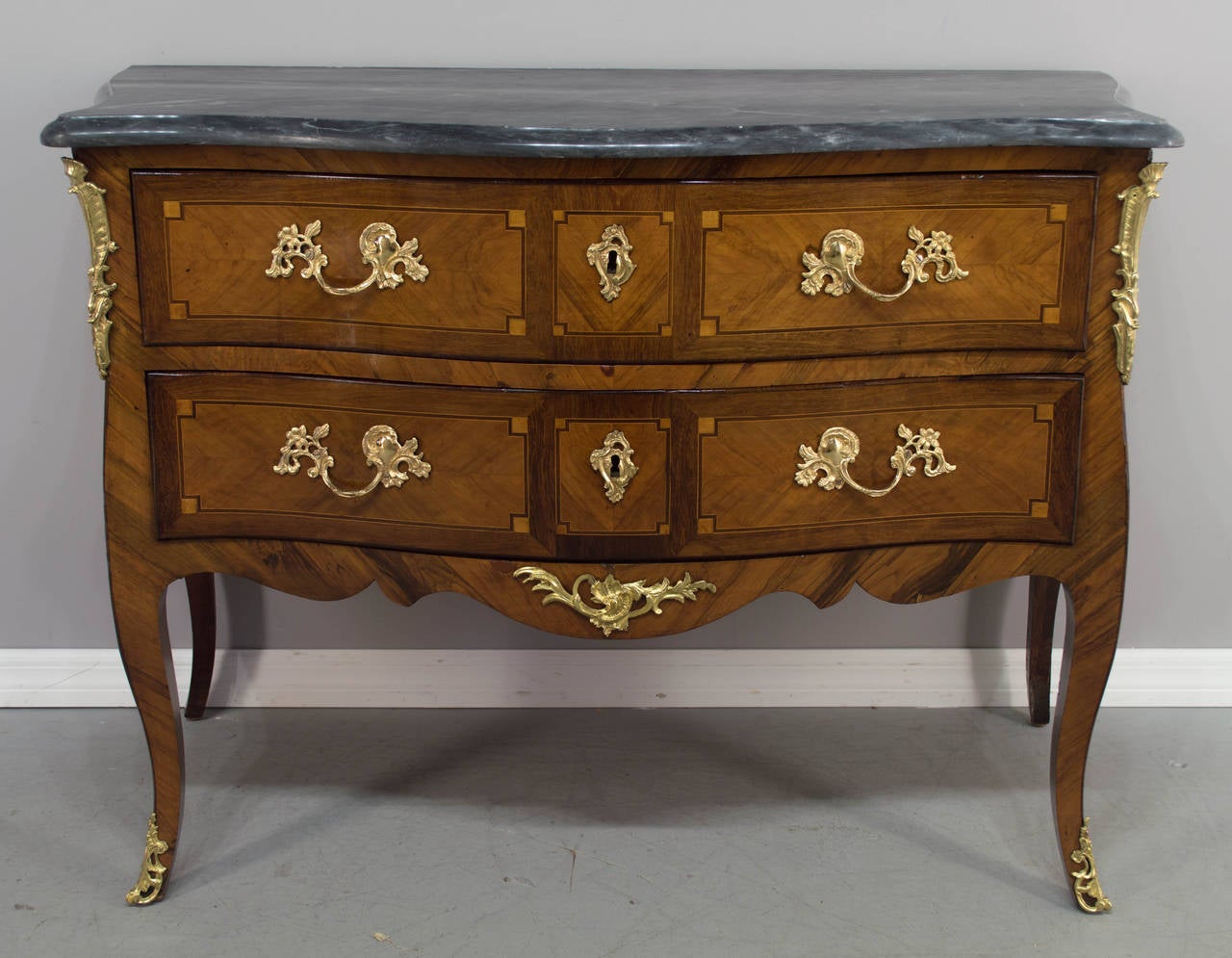 French 18th Century Louis XV Commode or Chest of Drawers