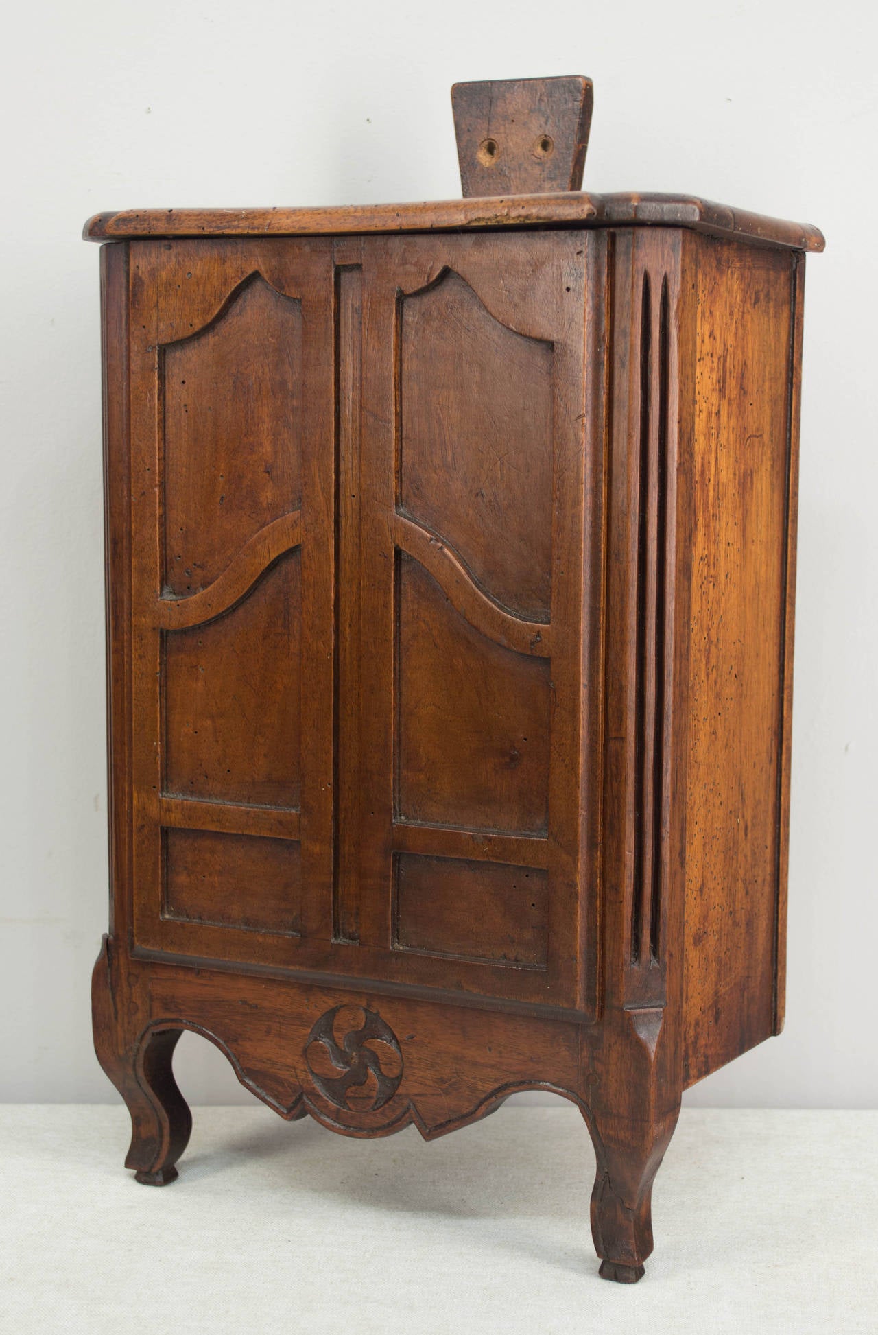 19th Century French Armoire Fariniere  For Sale 2