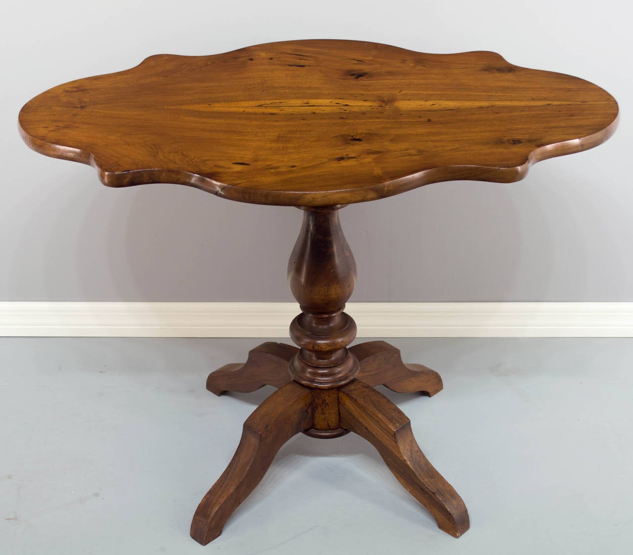 19th Century French Walnut Gueridon or Tilt-Top Table 1