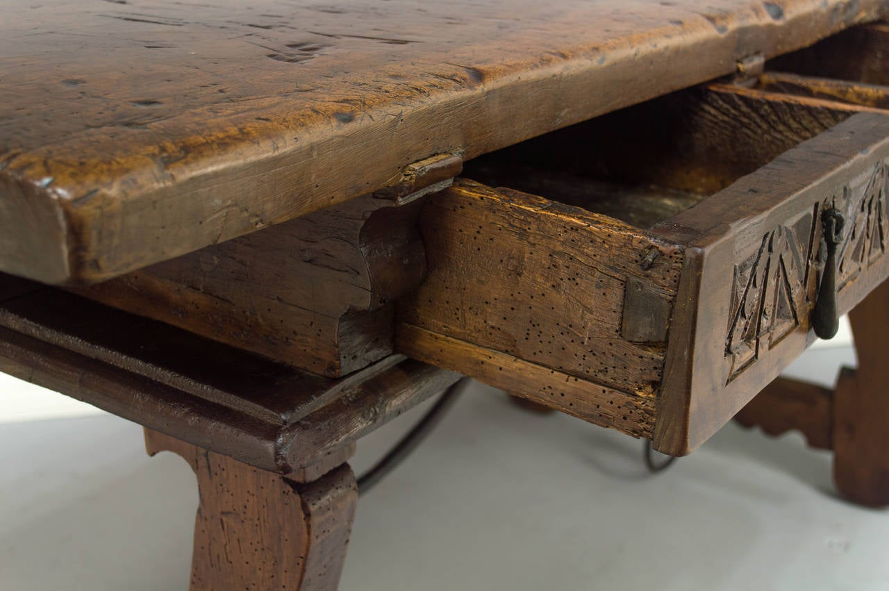 18th Century Spanish Baroque Table Desk 4