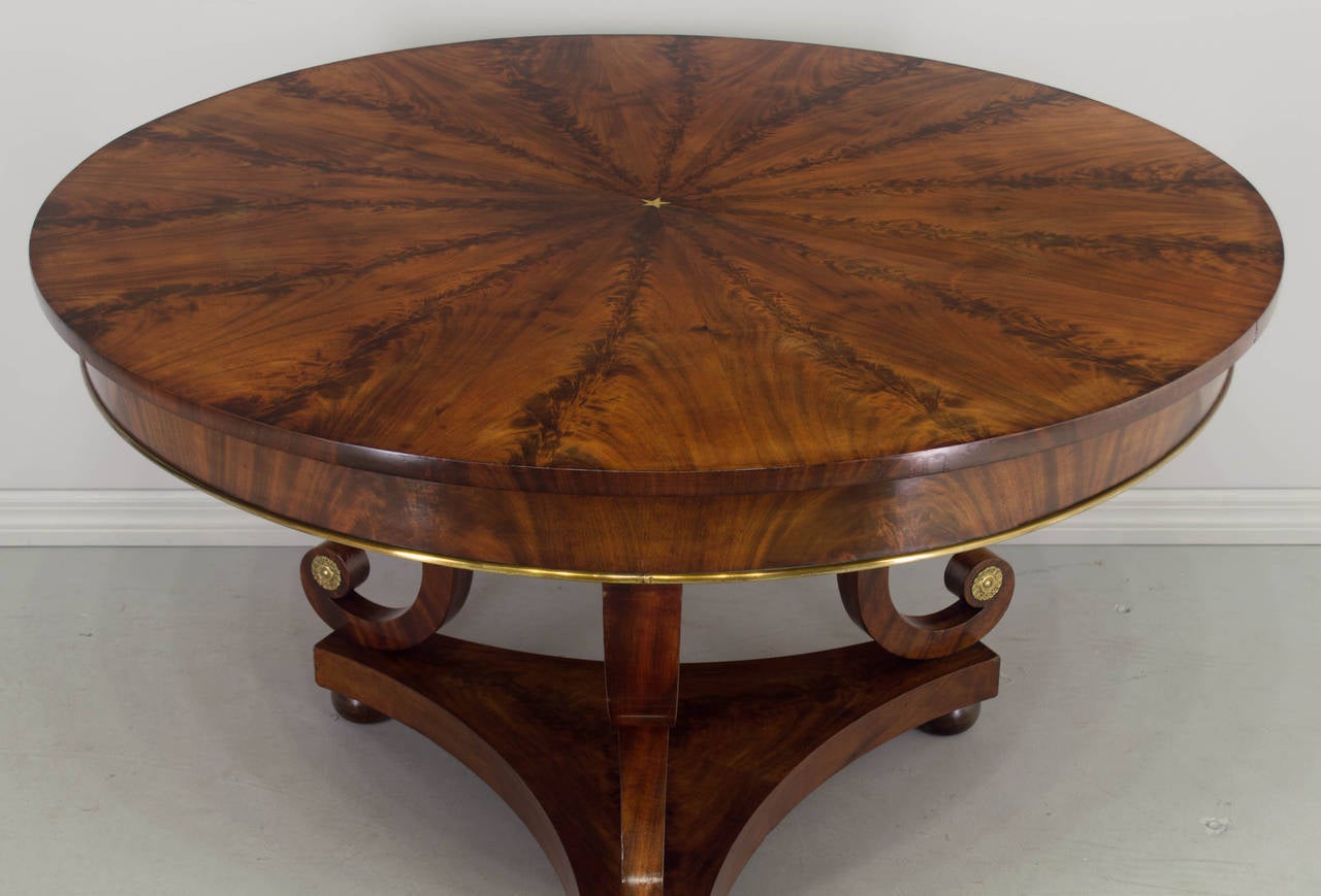 Louis Philippe 19th Century French Flamed Mahogany Gueridon or Center Table