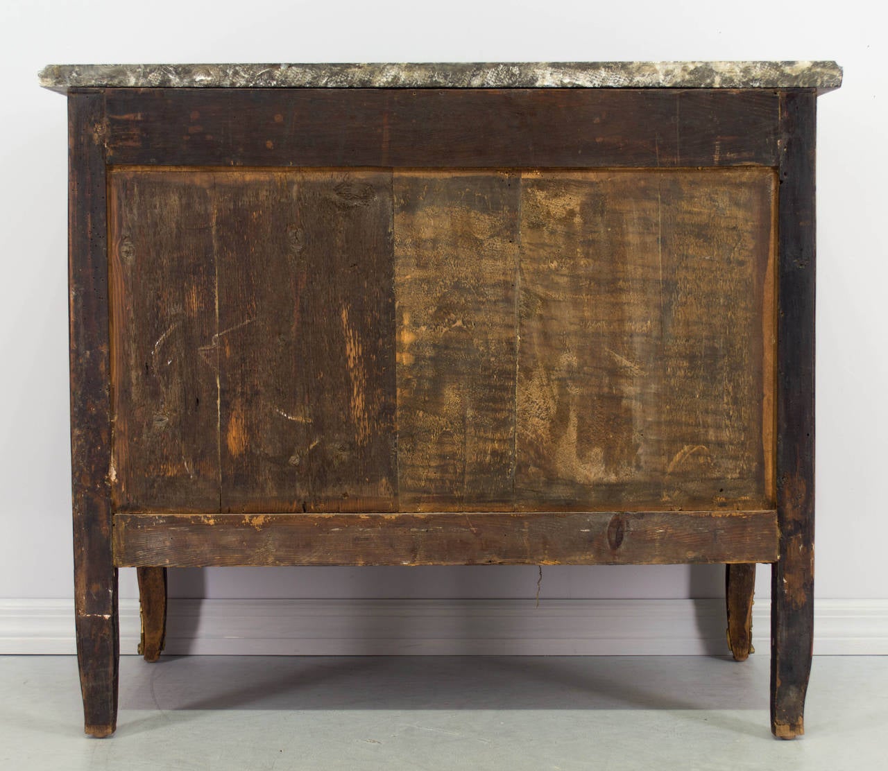 18th Century Louis XVI Marquetry Commode 6