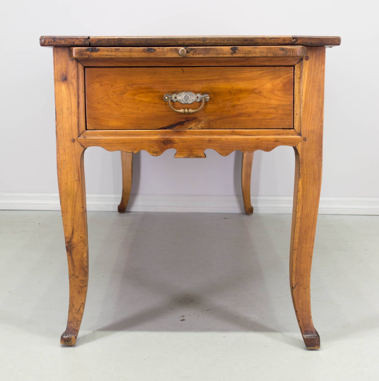 19th Century Louis XV Style Table de Gibier 1